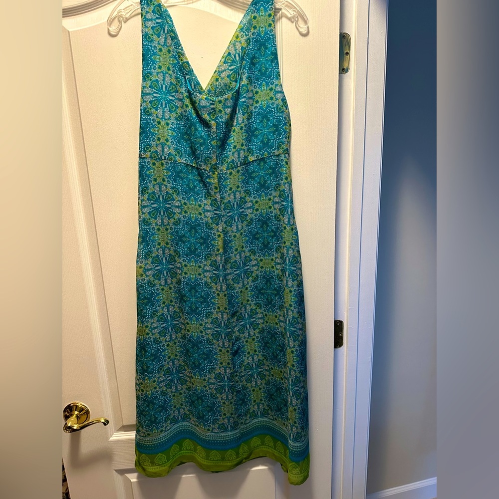 Women’s blue / green printed dress